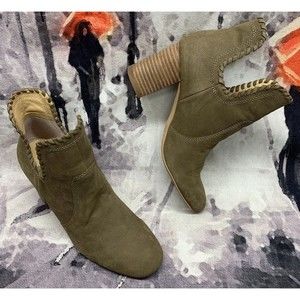 Lucky Brand LK-Sivya Fashion Boots Women's Size 6M Tan Beige Chunky Heel Suede